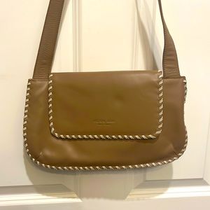 Really unique Andrew Marc genuine leather purse shoulder whipstitch khaki tan